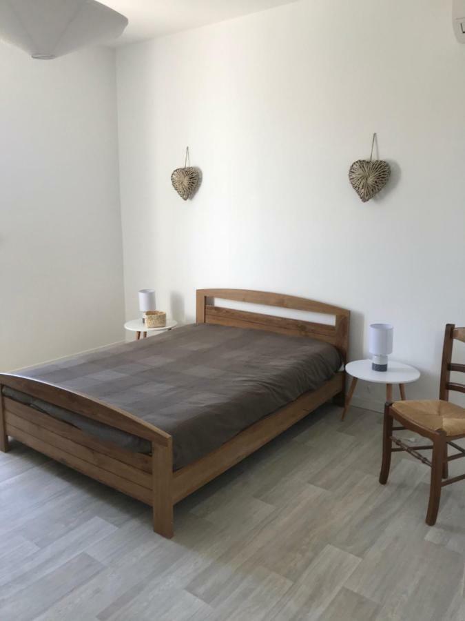 Appartements La Fossette plage Le Lavandou Extérieur photo
