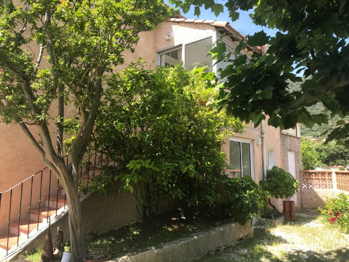 Appartements La Fossette plage Le Lavandou Extérieur photo